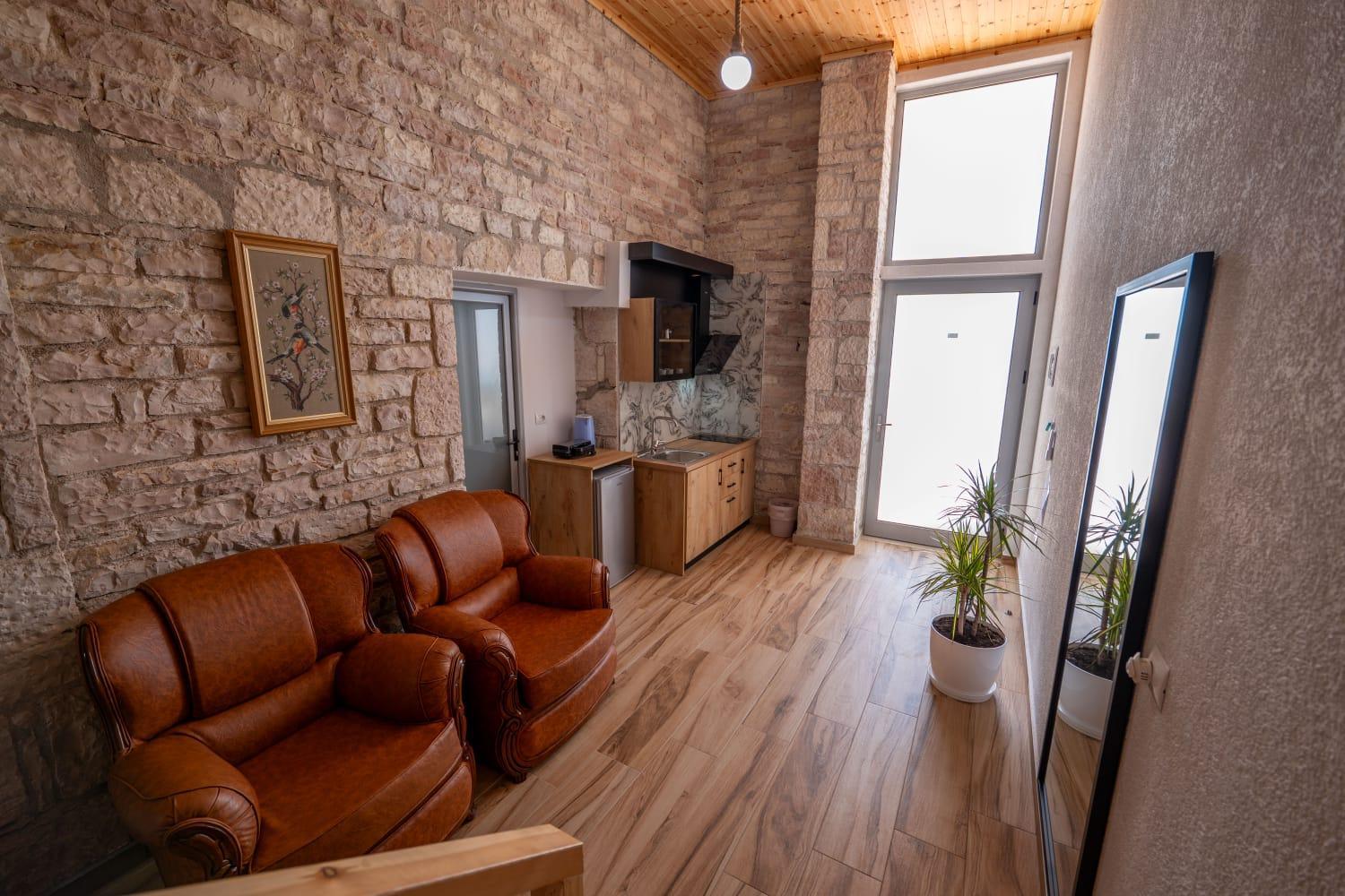 Hasani 24 Apartment *