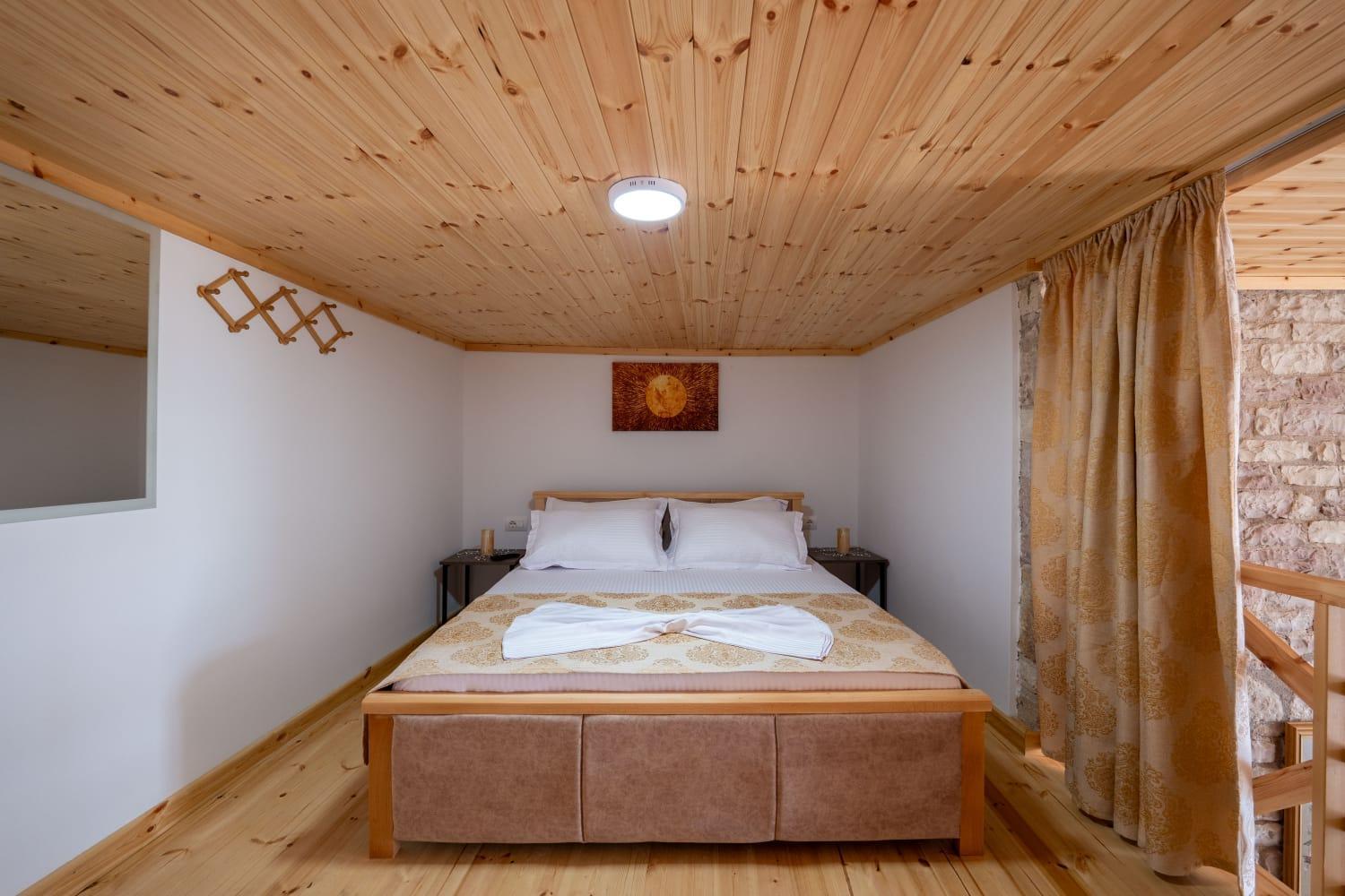 Hasani 24 Apartament *